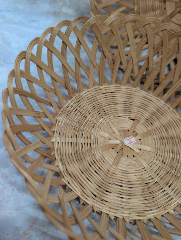 5 Vintage Wicker Woven Farmhouse Baskets For Serving Or Storage 8.5 Inches Boho gallery