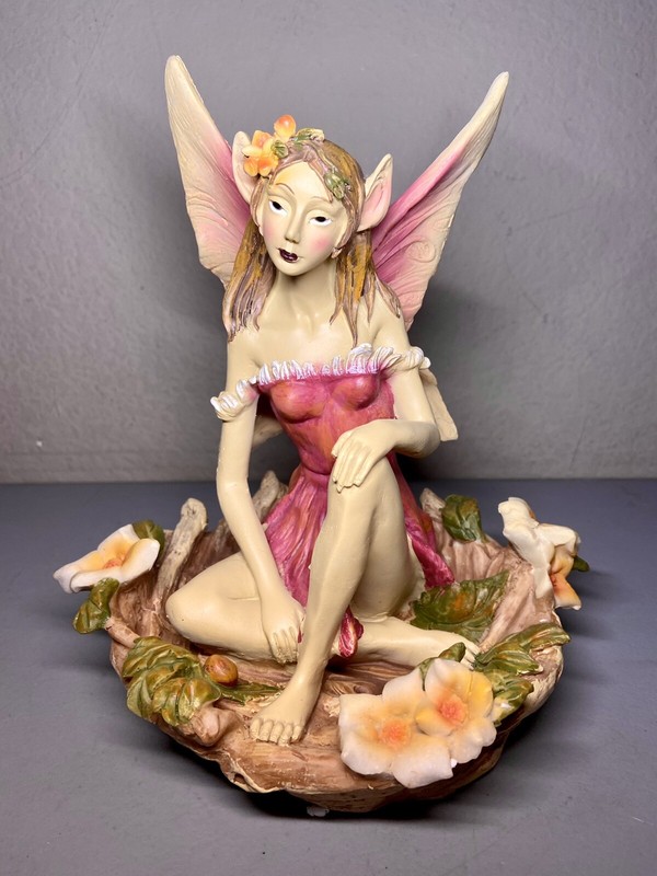 Veronese Design 9” Toscano Red Fairy Angel Statue Figurine w Base Fantasy New ￼