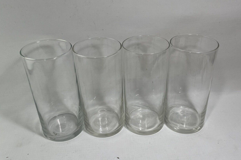Lot of 4 Vintage Circular Clear Glass Flower Vases 7.5 Inches Multipurpose Craft
