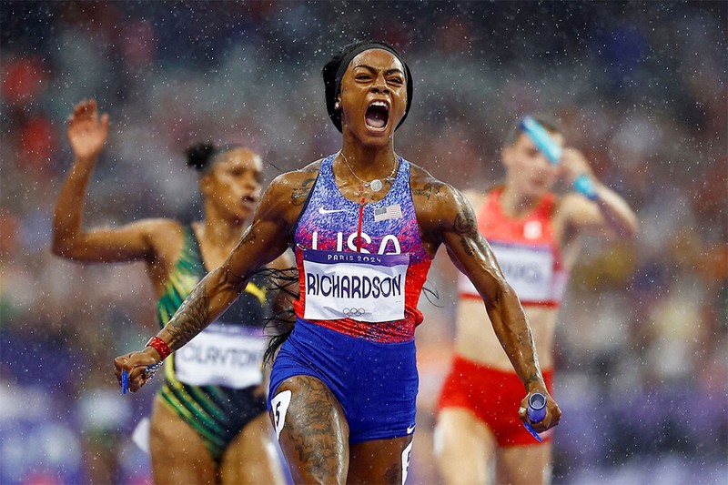 Sha’carri Richardson US Athlete 4x100m 2024 Summer Games Champs – POSTER 20″x30″