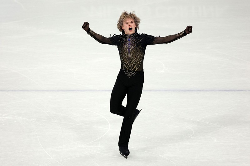 Ilia Malinin Figure Skating Gold Style – Winter Games Tribute – POSTER 20″x30″