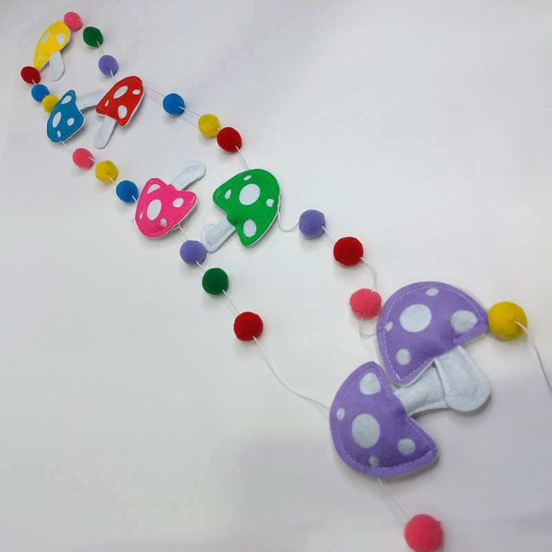 Felt Colorful Mushroom Garland 72 In Toadstool Woodland Nature Cottage Core EUC