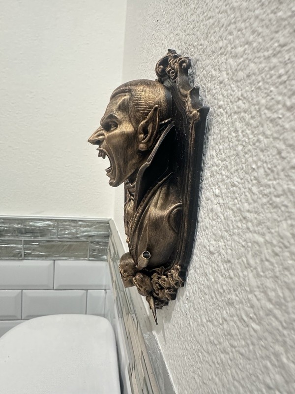 Hand Painted Gothic Vampire Head Wall Art Plaque Mount Horror Home Decor gallery