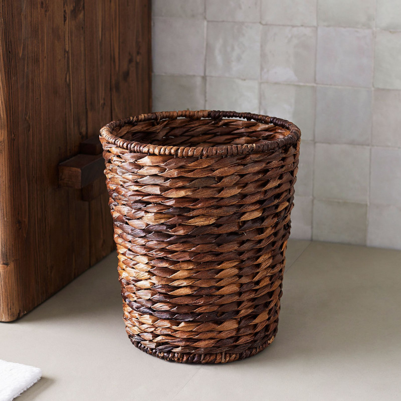 Pottery Barn Seagrass Handcrafted Waste Basket Raleigh