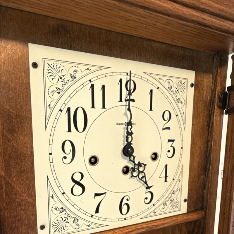 Howard Miller, Sandringham Model 613-108 Westminster Chime Pendulum Wall Clock gallery