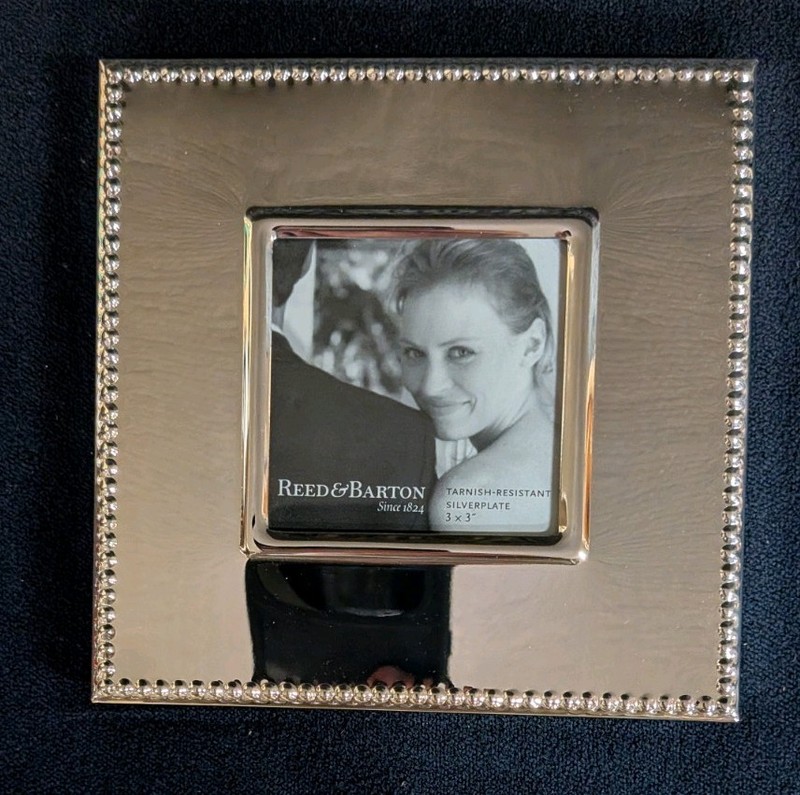 Reed & Barton Silverplated 5.5″ x 5.5″ Beaded Photo Frame #3933 Free Shipping