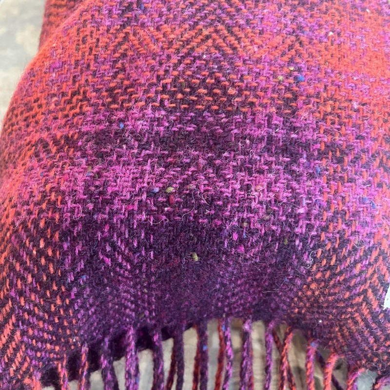 AVOCA~Throw~100% Wool~56 in x 72 in~handmade in Ireland~dry clean~fringe~NWT~ gallery