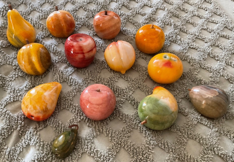 Lot 13 Vintage Italian Alabaster Onyx stone Fruit Hand Carved apple peach pear